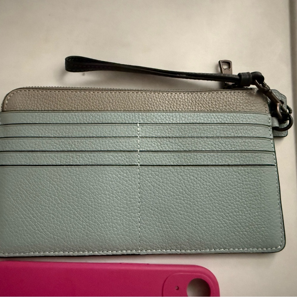 Coach large wallet - Picture 2 of 2